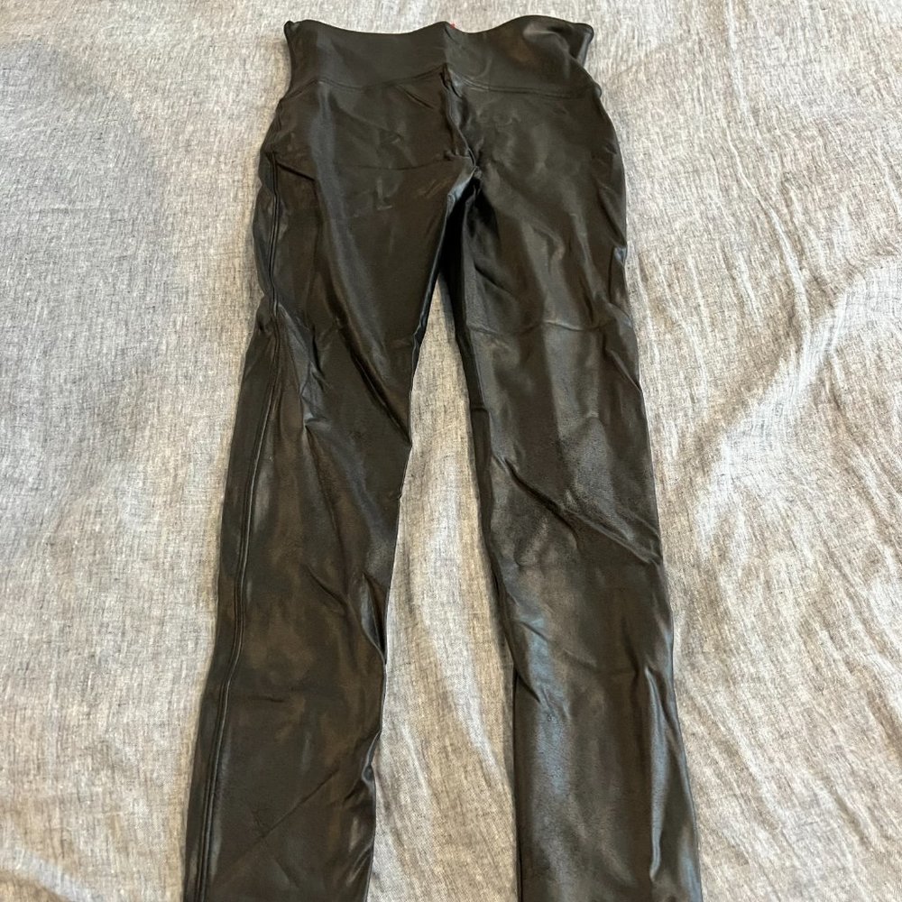 SPANX Faux-Leather Leggings Size L